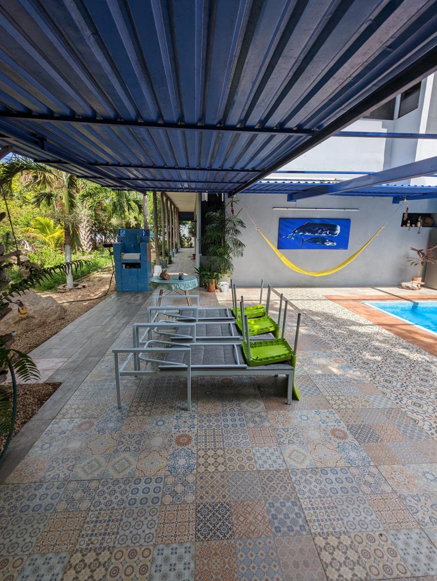 The Blue Eco Lodge Tikuch Bagian luar foto